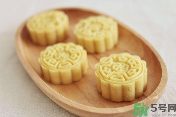綠豆糕是熱性還是涼性？綠豆糕是涼性的嗎？