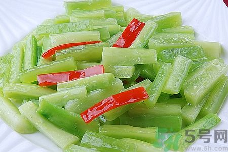 萵筍可以和胡蘿卜一起吃嗎？萵筍和胡蘿卜一起吃好嗎？