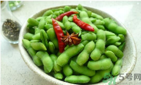 毛豆是夏天上市嗎？毛豆是夏天當(dāng)季的嗎？