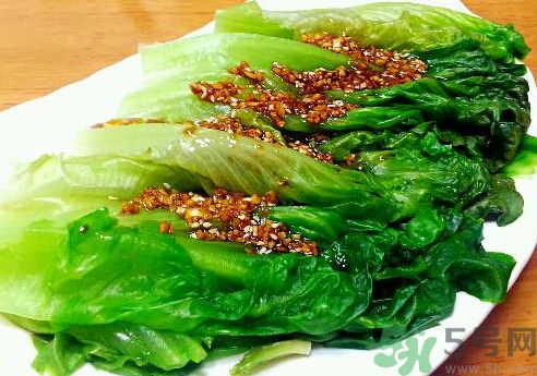 涼拌生菜放生抽還是老抽？涼拌菜放什么醬油好？