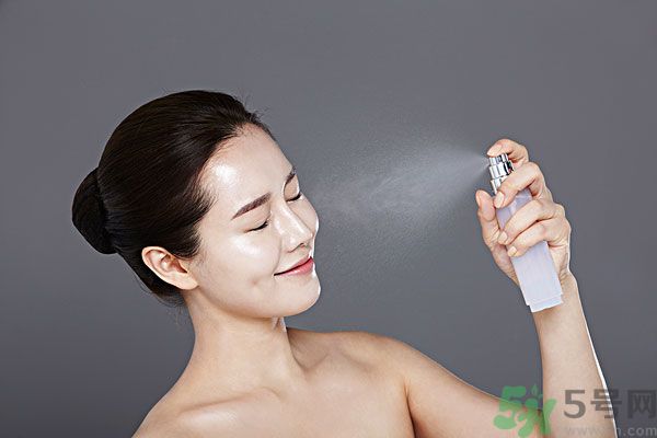 防曬噴霧可以噴臉嗎？防曬噴霧噴臉上好不好？