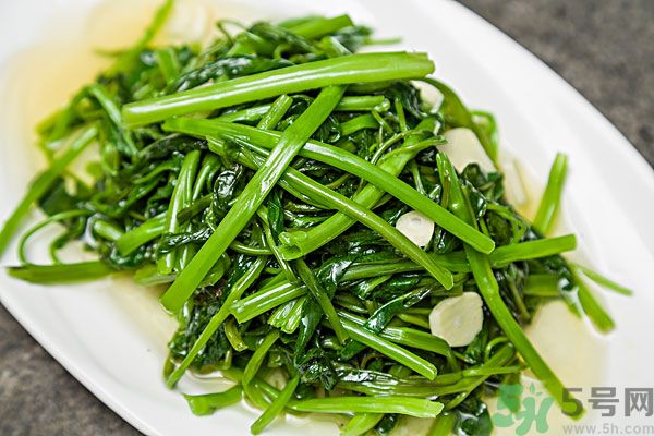 空心菜是菠菜嗎？空心菜是不是菠菜？