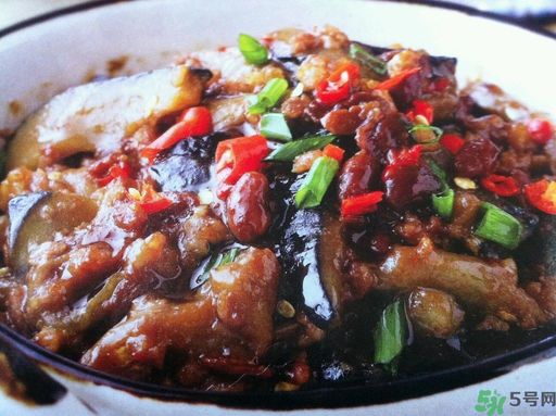 黃豆醬做什么菜好吃？黃豆醬的熱量？