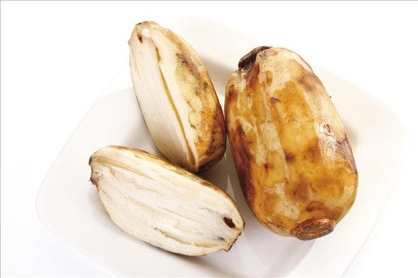 蓮藕里面發(fā)黑能吃嗎？蓮藕發(fā)黑了還能吃嗎？