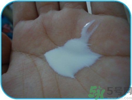 sofina蘇菲娜防曬霜要卸妝嗎？sofina防曬區(qū)別有哪幾種