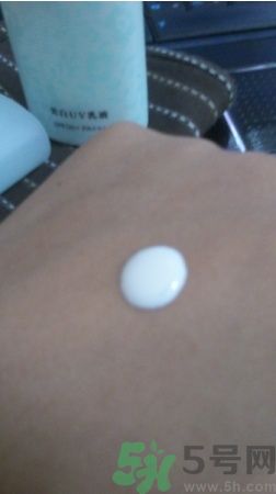sofina蘇菲娜防曬霜要卸妝嗎？sofina防曬區(qū)別有哪幾種