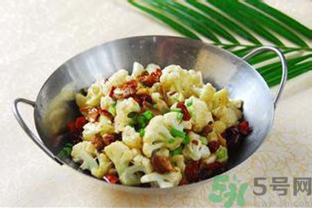 花菜可以和雞蛋一起吃嗎？花菜可以炒雞蛋嗎？