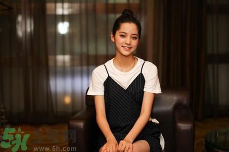 歐陽(yáng)妮妮槍手代考是怎么回事？歐陽(yáng)妮妮及家庭背景介紹