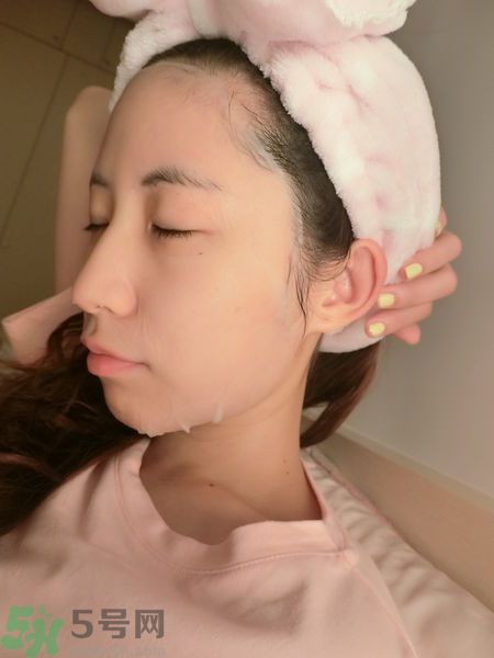 寵愛(ài)之名寵愛(ài)女孩礦物云絲面膜價(jià)格多少錢(qián)一盒