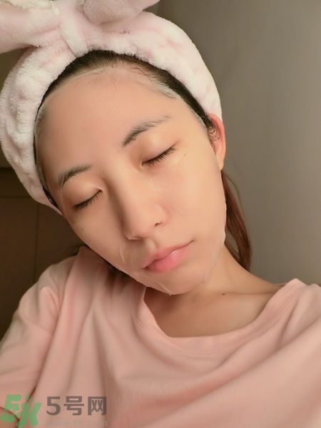 寵愛(ài)之名寵愛(ài)女孩礦物云絲面膜價(jià)格多少錢(qián)一盒