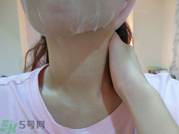 寵愛(ài)之名寵愛(ài)女孩礦物云絲面膜價(jià)格多少錢(qián)一盒