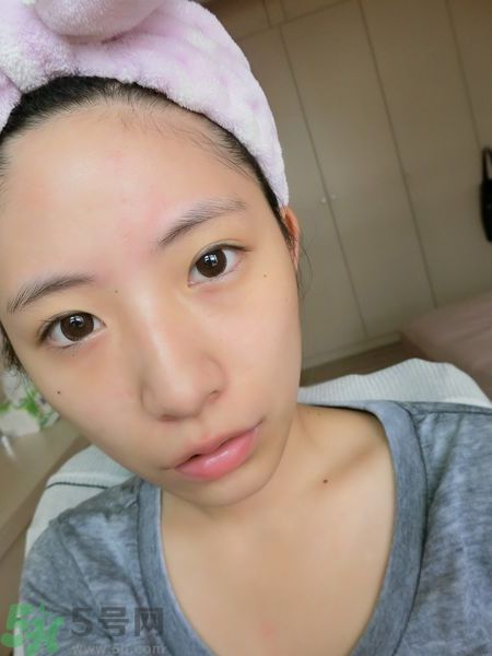 寵愛(ài)之名寵愛(ài)女孩礦物云絲面膜價(jià)格多少錢(qián)一盒
