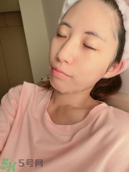 寵愛(ài)之名寵愛(ài)女孩礦物云絲面膜價(jià)格多少錢(qián)一盒