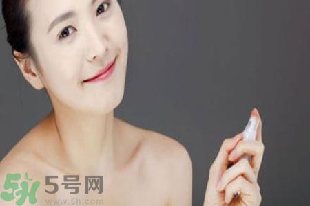法國(guó)嬌蘭痘印遮瑕膏怎么用？法國(guó)嬌蘭痘印遮瑕膏使用方法