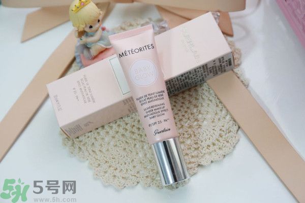 法國嬌蘭幻彩流星亮肌乳怎么使用？法國嬌蘭幻彩流星亮肌乳使用心得