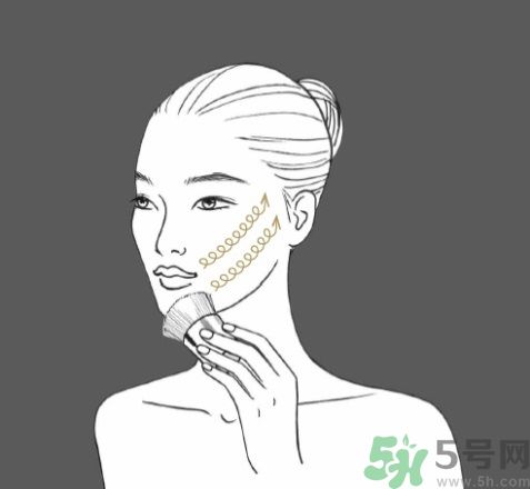 雅詩蘭黛白金級奢寵蘊能黑鉆奢華面膜怎么使用？雅詩蘭黛白金級奢寵蘊能黑鉆奢華面膜的使用方法？