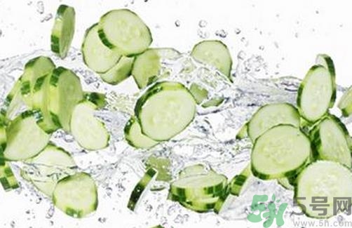 如何在家自制補(bǔ)水面膜？自制的面膜好用嗎？