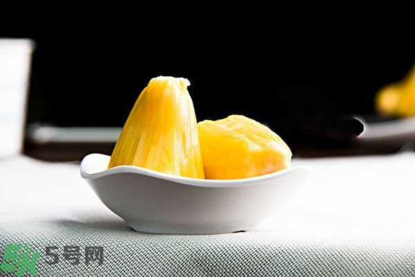 芒果晚上可以吃嗎？晚上吃芒果好嗎？