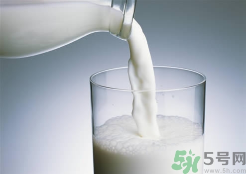 如何在家自制補(bǔ)水面膜？自制的面膜好用嗎？