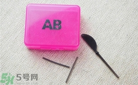 單眼皮怎么變雙眼皮了？單眼皮上面有一條線