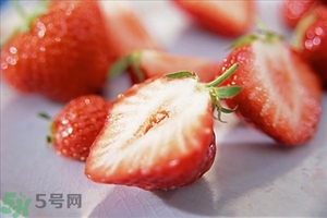 打噴嚏真的是有人在想你嗎？打噴嚏是有人罵你嗎？