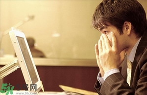 熬夜眼睛腫了怎么辦？熬夜眼睛紅了怎么辦？