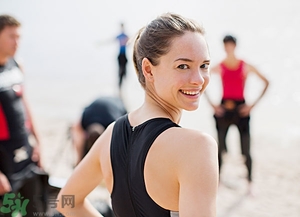 浮潛是什么意思？深潛和浮潛有什么區(qū)別？?