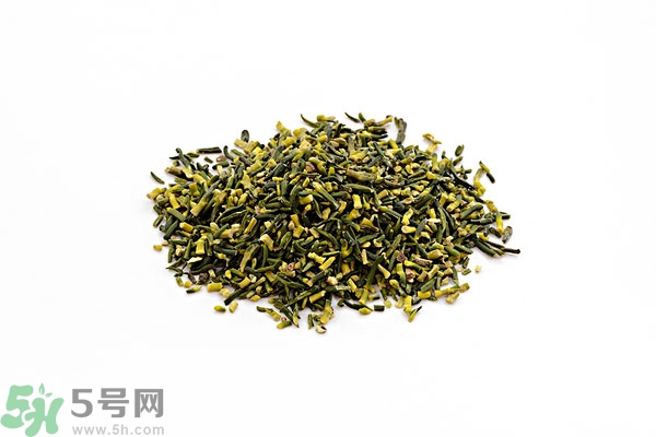 蓮子心泡水喝能去火嗎？蓮子心泡水喝有什么好處？