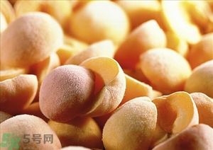 懷孕初期能吃水蜜桃嗎？孕早期吃水蜜桃好嗎？哺乳期能吃水蜜桃嗎？