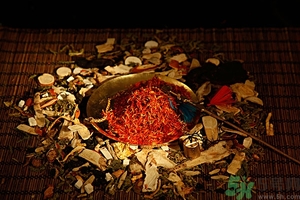 陳皮長霉還可以吃嗎？陳皮上有發(fā)霉了怎么辦？