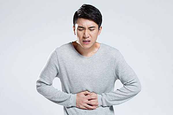 吃涼的胃疼是怎么回事？吃冷的肚子疼怎么辦？
