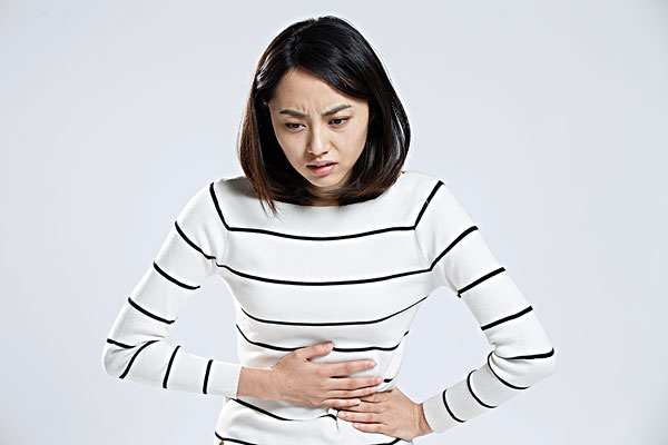 吃涼的胃疼是怎么回事？吃冷的肚子疼怎么辦？