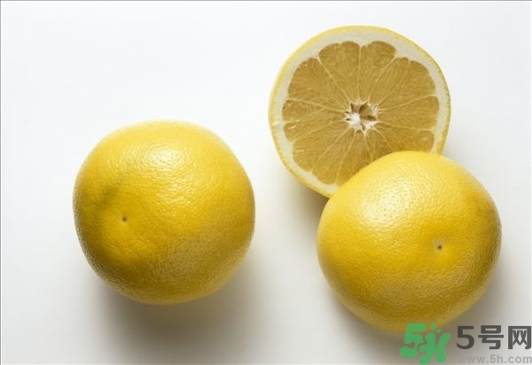 柚子是熱性的嗎？吃柚子要注意什么？