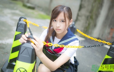 15歲月經(jīng)推遲二個(gè)月正常嗎？15歲兩個(gè)月沒(méi)來(lái)月經(jīng)是怎么回事？