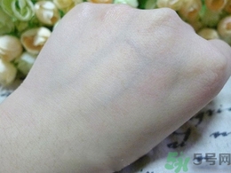 力士清盈悅爽爽膚沐浴乳怎么樣？力士清盈悅爽爽膚沐浴乳好用嗎？