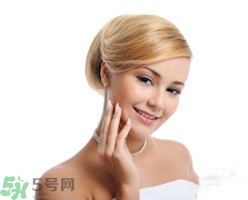 曬黑了吃VC可以美白嗎？曬黑了吃VC有美白效果嗎？