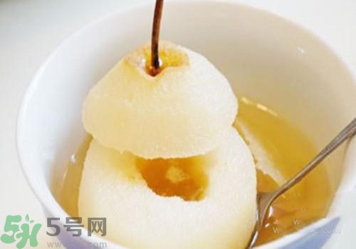 發(fā)燒可以喝冰糖雪梨嗎？發(fā)燒喝冰糖雪梨好嗎？