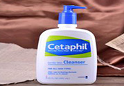 cetaphil絲塔芙溫和無泡潔面乳怎么樣？cetaphil絲塔芙潔面乳好用嗎？