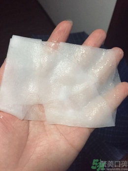 snp燕窩面膜用洗嗎？snp燕窩補(bǔ)水面膜用完需要洗嗎？