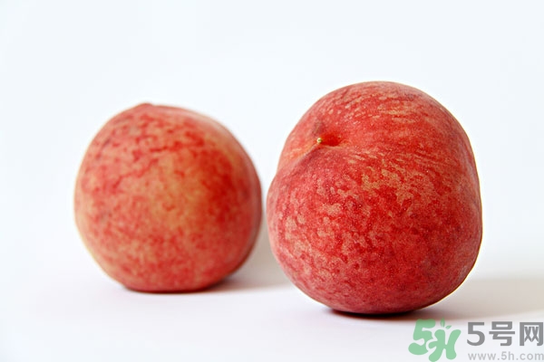 桃子裂口是什么原因？表面有裂口的桃子能吃嗎？