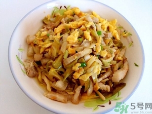 如何自制榨菜？新鮮榨菜怎么吃？