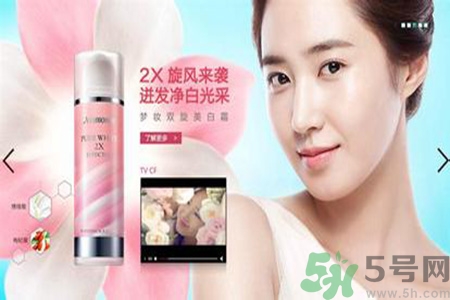 悅詩風(fēng)吟和夢妝哪個(gè)好？悅詩風(fēng)吟和夢妝分別適合什么年齡膚質(zhì)？
