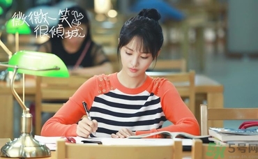 為什么女生喜歡咬男生？女生喜歡咬人是什么心理？