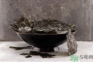 紫菜會(huì)發(fā)霉嗎？吃紫菜有什么好處和壞處？