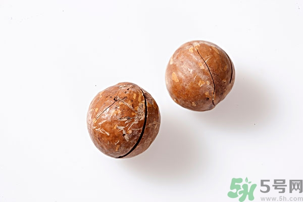 夏威夷果吃多了會怎么樣？夏威夷果吃了會長胖嗎？
