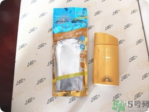 安耐曬為什么那么稀？安耐曬是水狀液體的嗎？
