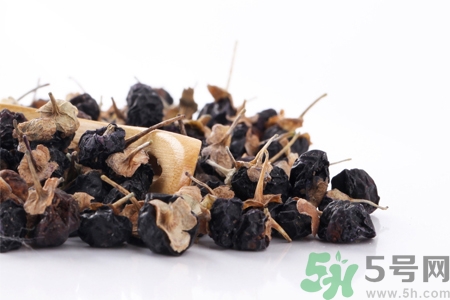 黑枸杞小孩可以吃嗎？黑枸杞小孩吃有什么好處？