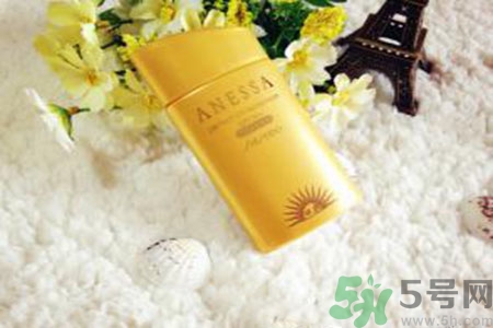 安耐曬適合什么膚質(zhì)？安耐曬防曬霜適合敏感肌膚嗎？