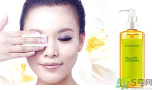 卸妝油可以當(dāng)洗面奶用嗎？卸妝水能卸指甲油嗎？