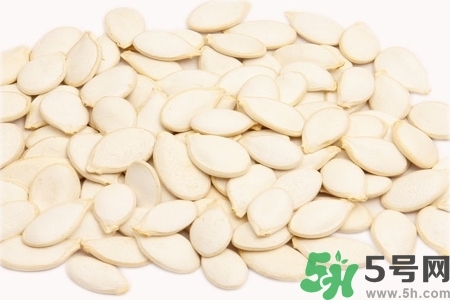 吃南瓜子的好處？吃南瓜子的壞處？